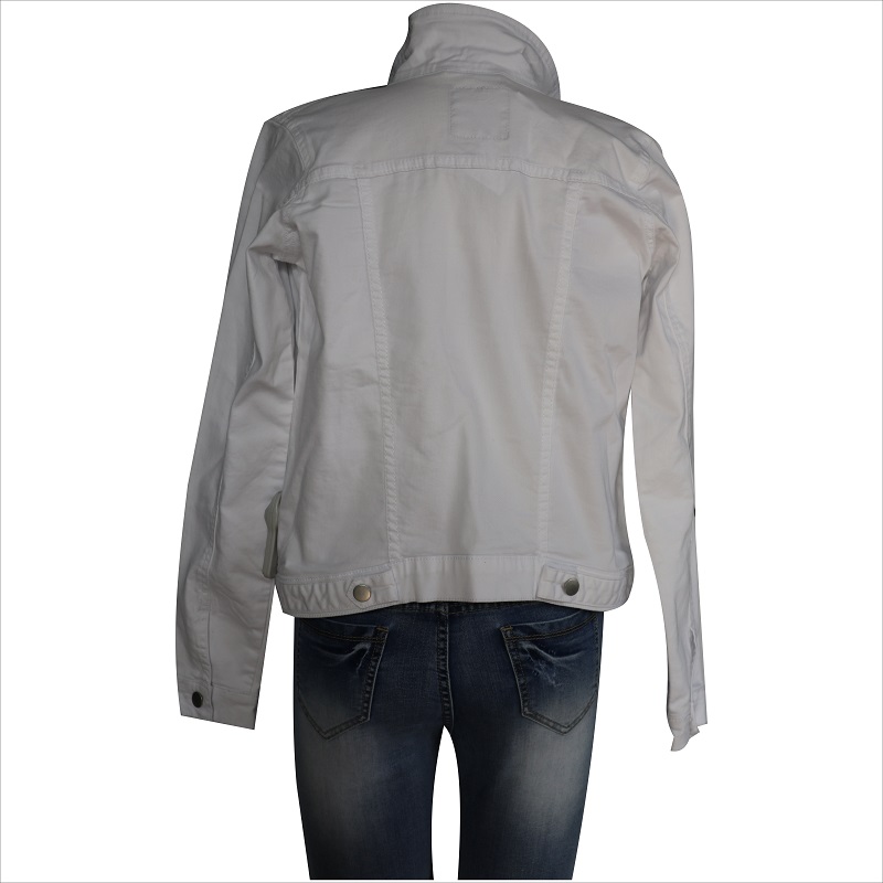 เสื้อยืดสีขาว WS10129