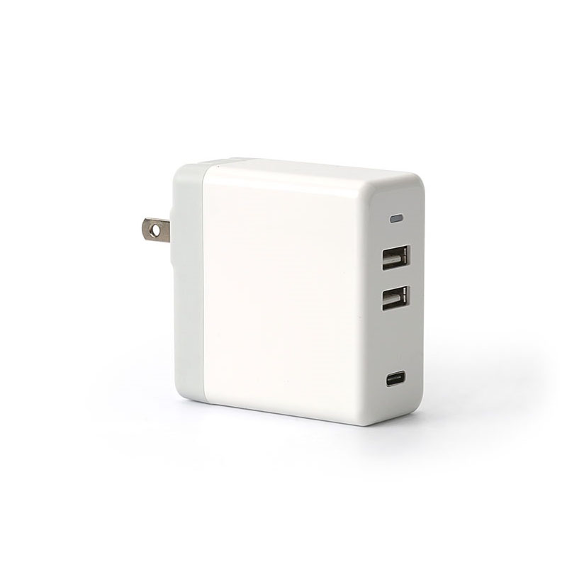 KPS-8406LC อะแดปเตอร์ AC สี่พอร์ต (พร้อมสายเคเบิล AC ที่ถอดออกได้)