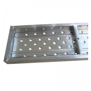 ไม้กระดานชุบสังกะสีแบบหน้ากว้าง 240 มม. พร้อมฝาปิดด้านใน