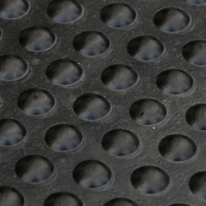 แผ่นยางกันน้ำพร้อมรูระบายน้ำสำหรับร้านอาหาร