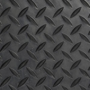 แผ่นยางกันกระแทกสำหรับคอกสุนัขขนาดใหญ่