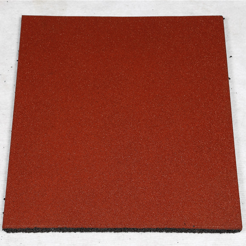 แผ่นยางปูพื้นยางปูพื้น Rubbe สีสันสดใสสำหรับโรงเรียนอนุบาล