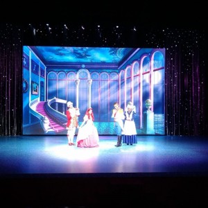 หน้าจอแสดงผลวิดีโอ HD Led ร่มสีเต็มจอแสดงผล P5 Led สำหรับนิทรรศการ