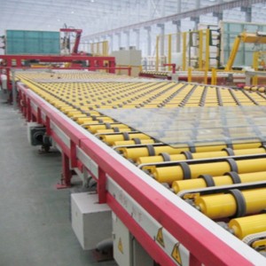 กระจกชั้นลอยพิเศษ