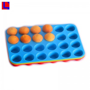 แม่พิมพ์เค้กซิลิโคนคุณภาพสูงผลิตโดยแม่พิมพ์ฉีดโดยเครื่องขึ้นรูปยาง