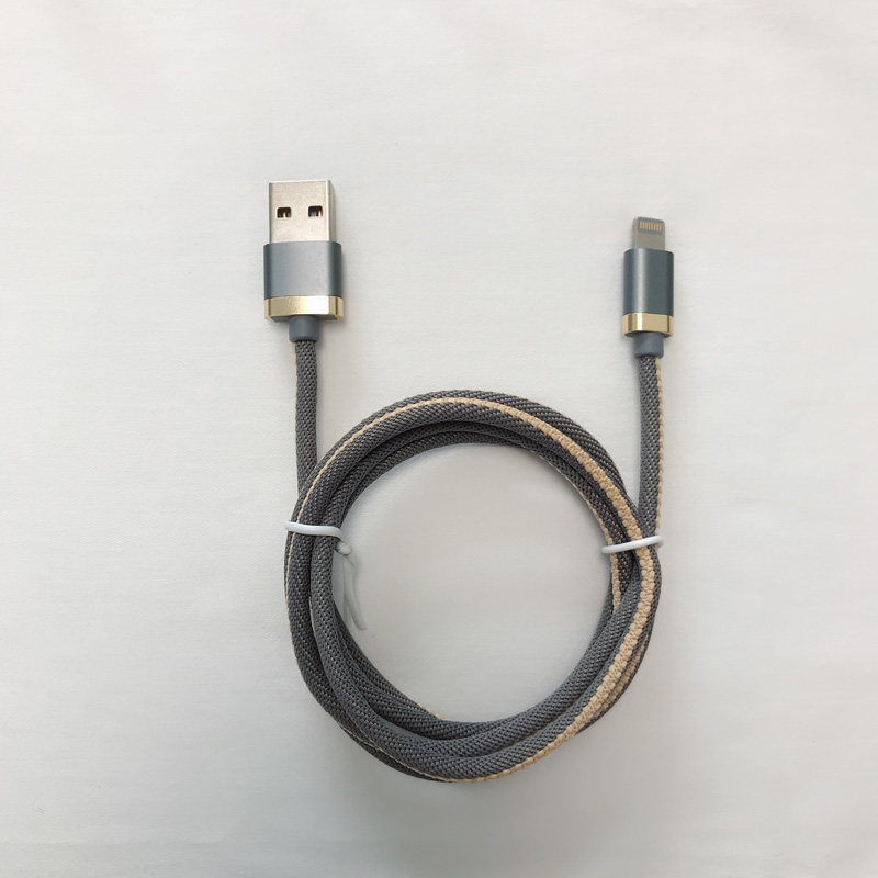 สายเคเบิลข้อมูล USB สำหรับการชาร์จ USB 3.0 สำหรับ Micro USB, Type C, การชาร์จและเชื่อมต่อฟ้าผ่า iPhone แบบถัก 3.0A ที่ชาร์จอย่างรวดเร็ว