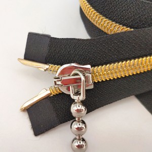 8 号尼龙金牙双开拉链