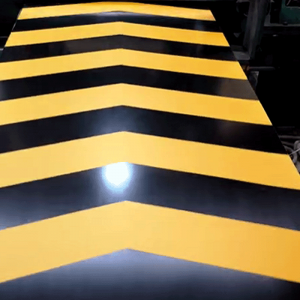 แผ่นอลูมิเนียมลายดอกไม้สังกะสี