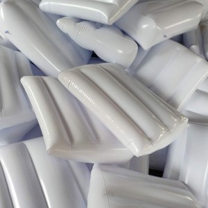 หมอนน้ำลิ่มสามเหลี่ยม / หมอนอิงสีขาว