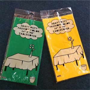 สีทึบ PEVA PE Tablecover 18 สีผ้าปูโต๊ะสำหรับนอกบ้านและเสื่อปิกนิก