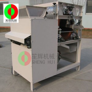 เครื่องปอกถั่วเหลือง ST-200D / 150D