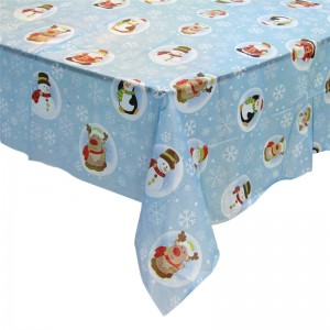 แผ่นรองใต้หลังคา PEVA ตารางสีฟ้าและสีแดงชนิดม้วนผ้าปูโต๊ะพลาสติกของโต๊ะ