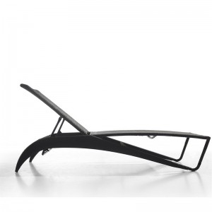 ลานกลางแจ้งสวนหวายเก้าอี้สระว่ายน้ำเลานจ์