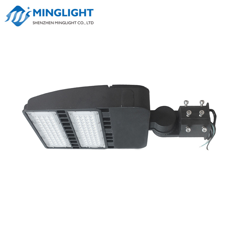 ที่จอดรถ LED / Flood Light FL80 100W
