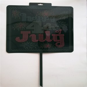 ที่กำหนดเองพิมพ์การใช้งานกลางแจ้งลานเข้าสู่ระบบแผ่นพลาสติกตกแต่งวันหยุด