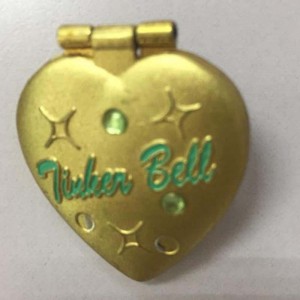 P037 เข็มกลัดหัวใจ