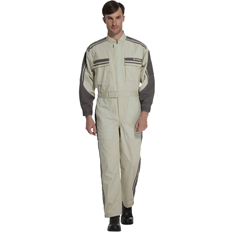 ควรปรับแต่ง Workwear ไม่ใช่ซื้อ