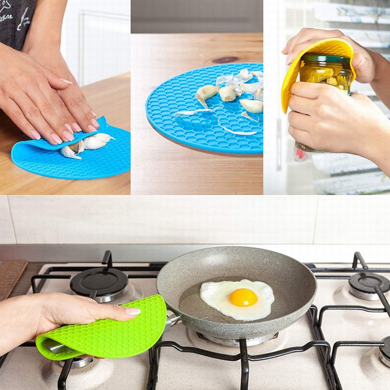 ขายร้อนซิลิโคนถ้วยแผ่น antislip รถไฟเหาะซิลิโคนแผ่นรองกันลื่น