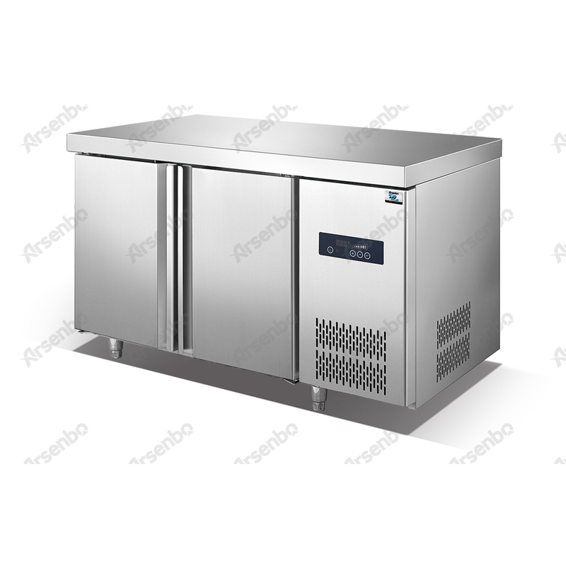 การออกแบบที่หรูหราครัวเชิงพาณิชย์ undercounter ตู้แช่แข็งตู้เย็นโต๊ะทำงาน suitalbe สำหรับ 400 * 600 มิลลิเมตรกระทะอบ