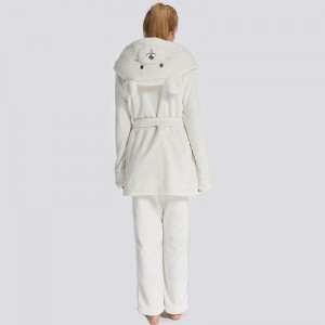 ผู้หญิงสักหลาดขนแกะสัตว์เย็บปักถักร้อยหมีชุดนอนคลุมด้วยผ้าชุด