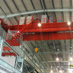 ฉนวนเครนเหนือศีรษะ