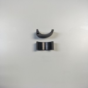 การรักษาพื้นผิวออกซิเดชันสีดำการตัดชิ้นงานโลหะด้วยลวด