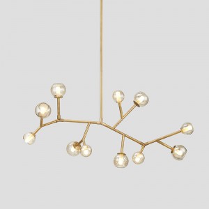 บุคลิกที่เรียบง่ายแก้วเหล็กห้องนั่งเล่นห้องรับประทานอาหารโคมระย้าโรงแรม Km2149