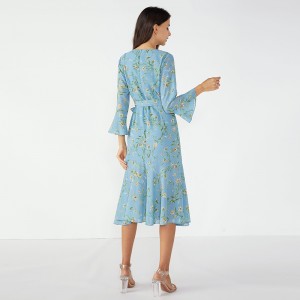 ชุดอาหารค่ำแฟนซีสีฟ้าของตูตู