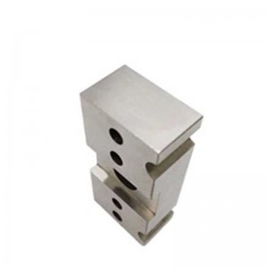 OEM โรงงานออฟติคอลโปรไฟล์ CNC เจียรทังสเตนคาร์ไบด์เหล็กหมัดตายชิ้นส่วน