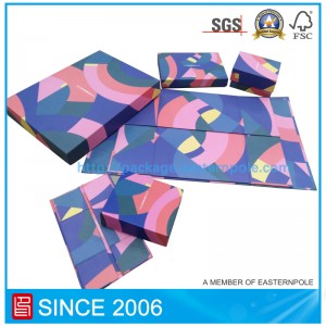 กล่องพับเก็บได้ออกแบบหรูหราไม่ซ้ำใคร