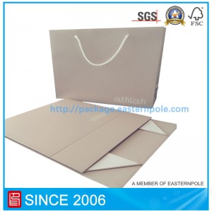 กล่องพับและถุงกระดาษสำหรับเสื้อผ้าเด็ก