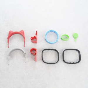 ชิ้นส่วนซิลิโคนและโมดูล