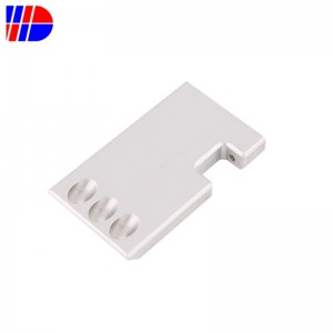 เหล็กกล้าไร้สนิม CNC Machining Bevel Gear สำหรับรถแทรกเตอร์