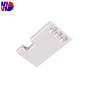 เหล็กกล้าไร้สนิม CNC Machining Bevel Gear สำหรับรถแทรกเตอร์