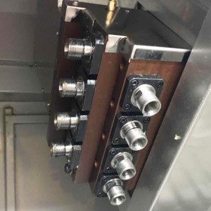 ผลิตในประเทศจีนเครื่องจักรกลึงซีเอ็นซีกลึง