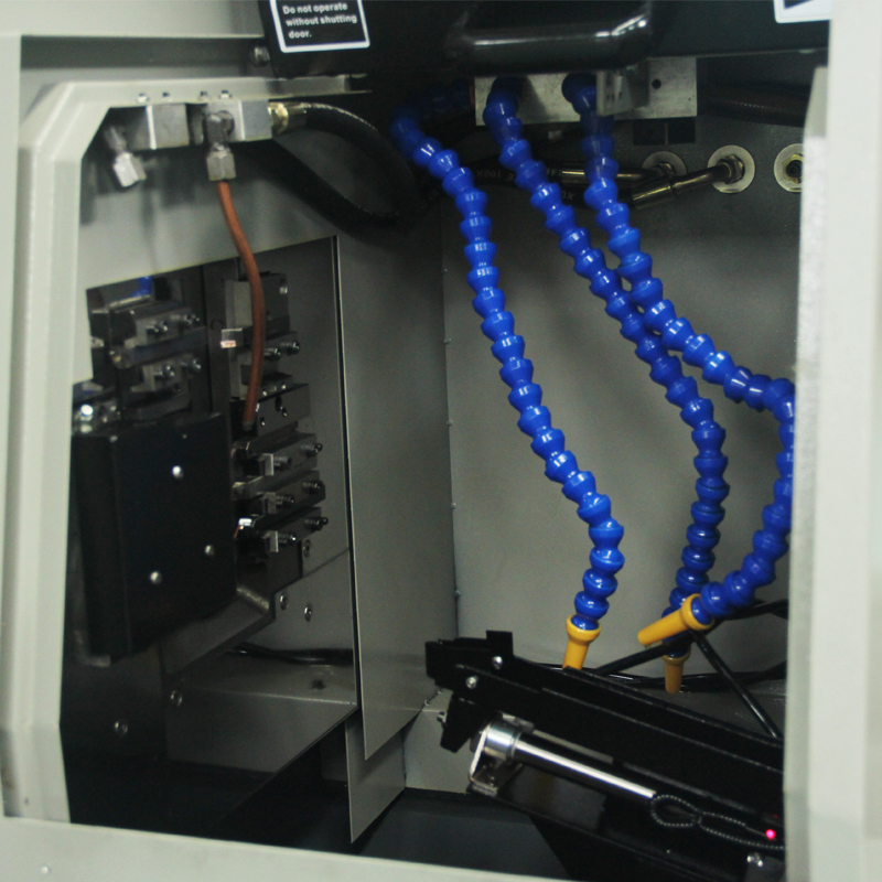 ผลิตราคาสวิสประเภท cnc กลึงอัตโนมัติ cnc กลึงสวิสประเภทสวิสกลึง cnc