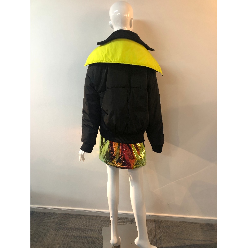 เสื้อโค้ท WIDE-COLLAR ของสุภาพสตรี RLWPC0084