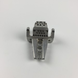 ชิ้นส่วนของเครื่องเลเซอร์