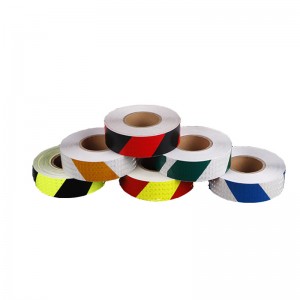 ["ร้อนขายที่กำหนดเองการจราจรยานพาหนะ conspicuity กาวในตัวเตือนการมองเห็นสูงพีวีซีเทปสะท้อนแสง"]...