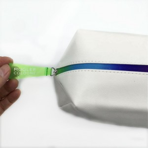 กระเป๋าเครื่องสำอาง PU