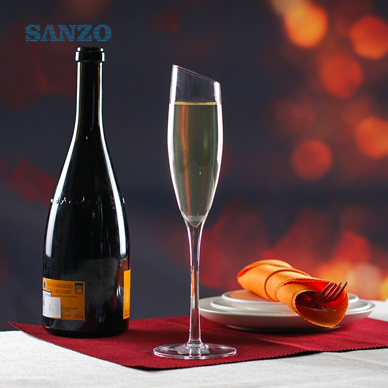 SANZO โบฮีเมียนแก้วแชมเปญที่กำหนดเองแก้วแฮนด์เมดแชมเปญถ้วยโปรโมชั่นร้อนขายสีแก้วแชมเปญ