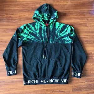 เสื้อถักนิตติ้งบุรุษ