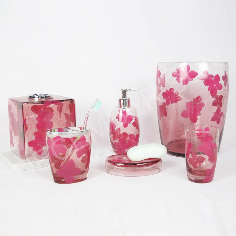 ชุดอุปกรณ์ห้องน้ำแก้ว 6 ชิ้น