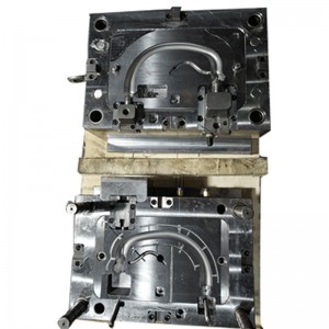 ราวจับอุปกรณ์การเกษตร