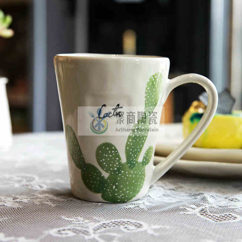 โต๊ะเครื่องแก้วกาแฟ
