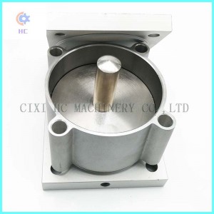 ประกอบชิ้นส่วนเครื่องจักรกลซีเอ็นซี