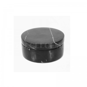 ห้องใต้ดินเกลือหินอ่อนสีดำ