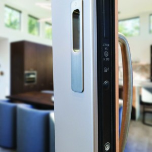 ประตูยกและเลื่อน