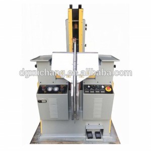 บูตจีบบนทำให้เครื่องรองเท้าที่ใช้