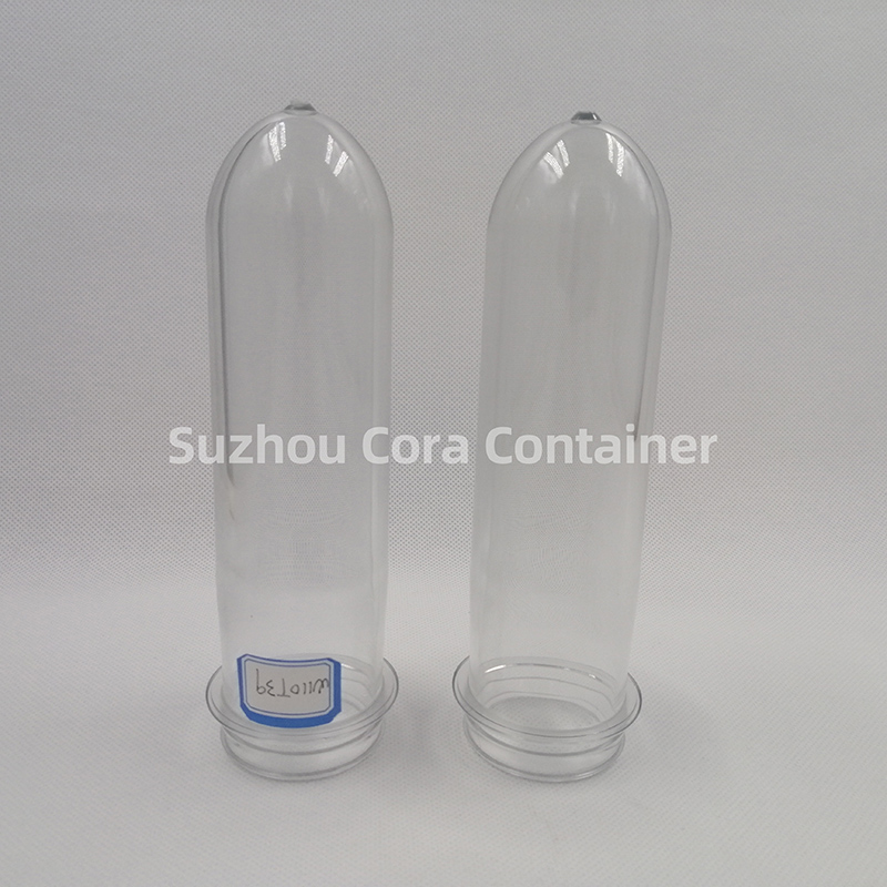 39mm 110g คอขนาด 46mm Plasitc Pet Preform สำหรับน้ำมันเครื่องดื่มน้ำ